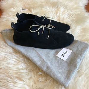 Hobes Shoes ‘Original’ in French Navy - Size 39